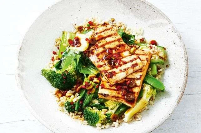 grilled tofu with rice greens chilli sesame dressing 119241 1 1